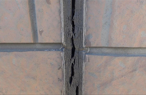 コーキング割れ